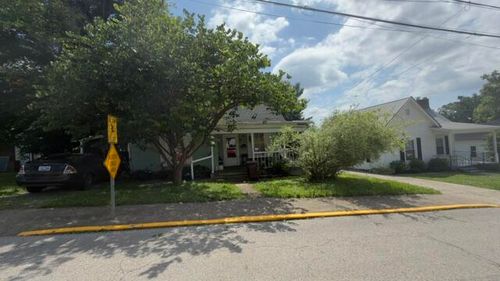 305 N Maple St, Somerset, KY, 42501-1441 | Card Image