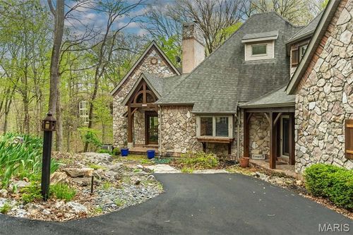 832 Stone Bridge Springs Dr, Wildwood, MO, 63005-6234 | Card Image