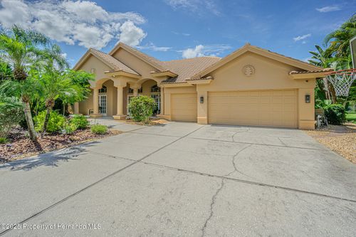 3550 Justin Dr, Palm Harbor, FL, 34685-3600 | Card Image
