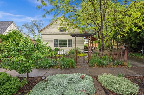 1535 600, Salt Lake City, UT, 84105-2059 | Card Image