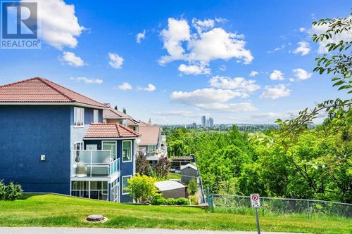 209 Patina Pk Sw, Calgary, AB, T3H3E3 | Card Image