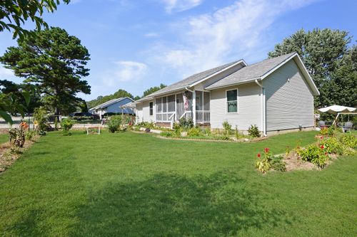 1934 Anne Dr, West Plains, MO, 65775-1702 | Card Image