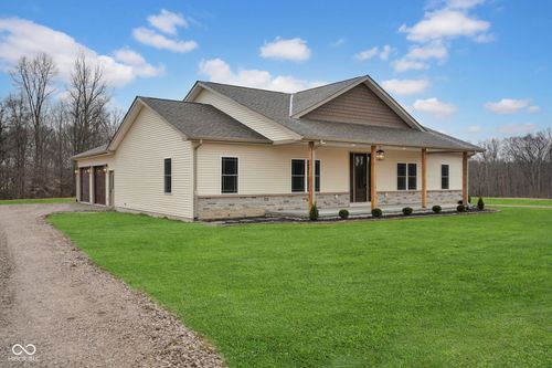 6830 N County Road 225 W, North Vernon, IN, 47265-7238 | Card Image