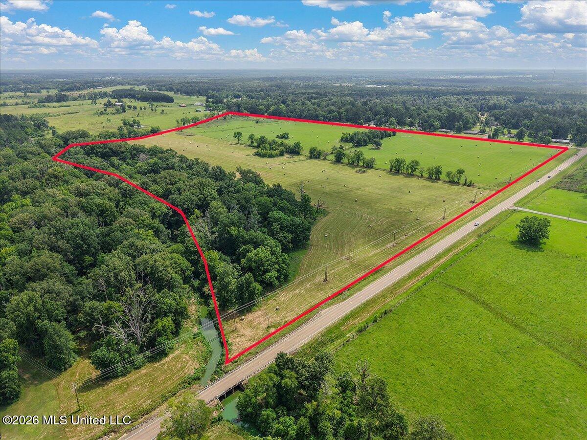 Highway 80, Forest, MS 39074