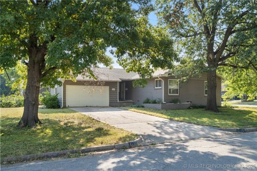2735 S Joplin Ave, Tulsa, OK, 74114-5148 | Card Image