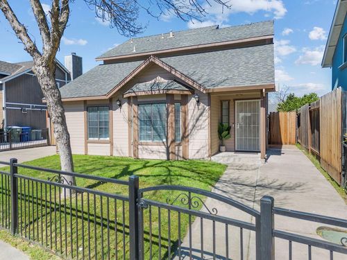 1521 Dezzani Ln, Modesto, CA, 95358-5980 | Card Image