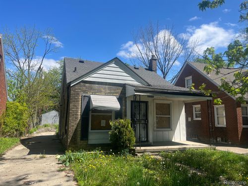 18982 Hamburg St, Detroit, MI, 48205-2147 | Card Image