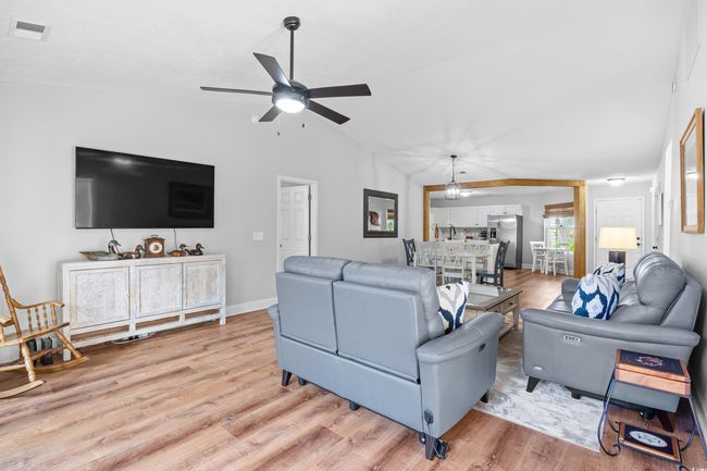 83 Reef Run Rd, House other with 3 bedrooms, 2 bathrooms and 4 parking in Pawleys Island SC | Image 17