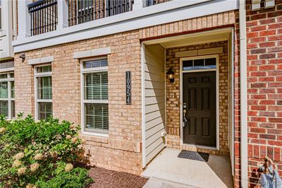 10954 Parkshire Lane, Townhouse with 3 bedrooms, 3 bathrooms and null parking in Glen Allen VA | Image 2