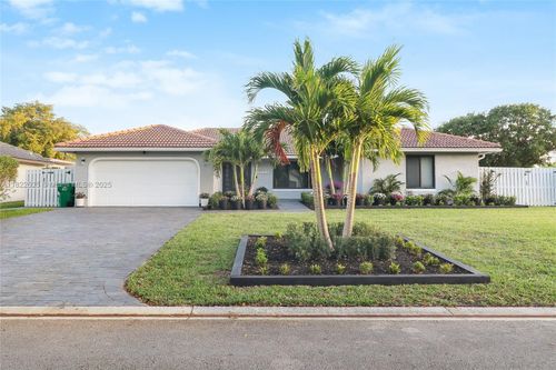 11044 Nw 19th Mnr, Coral Springs, FL, 33071-5785 | Card Image