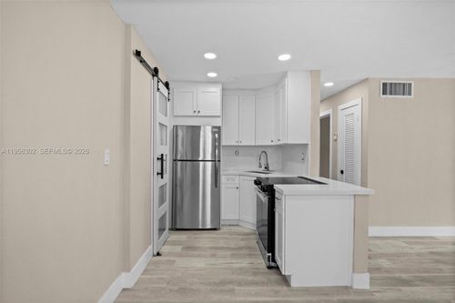 apt-a7-8701 Sw 141st St, Palmetto Bay, FL, 33176-7227 | Card Image