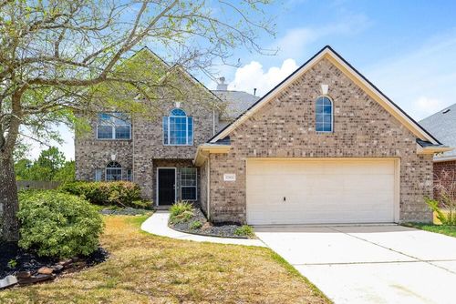 17811 Memorial Trail Dr, Tomball, TX, 77375-8371 | Card Image