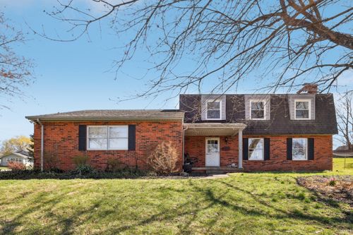 4 Cavanaugh Ct, Salem, IN, 47167-1801 | Card Image