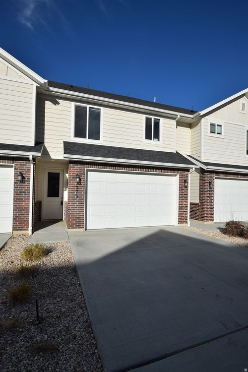 273-2274 W 2710 S, West Haven, UT, 84401 | Card Image