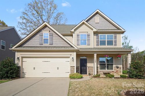 128 Lantern Acres Dr, Mooresville, NC, 28115-5826 | Card Image