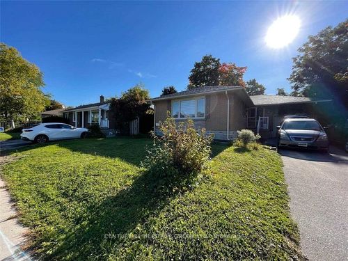 a-141 Grove St E, Barrie, ON, L4M2P4 | Card Image