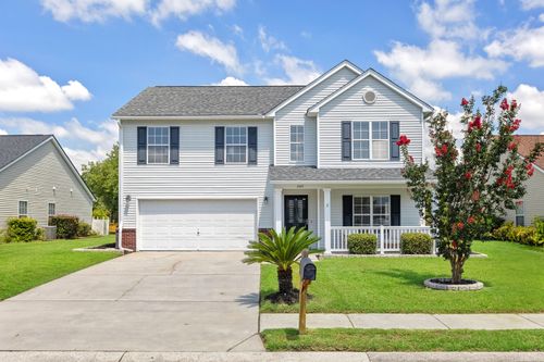 205 S Port Dr, Summerville, SC, 29483-7059 | Card Image