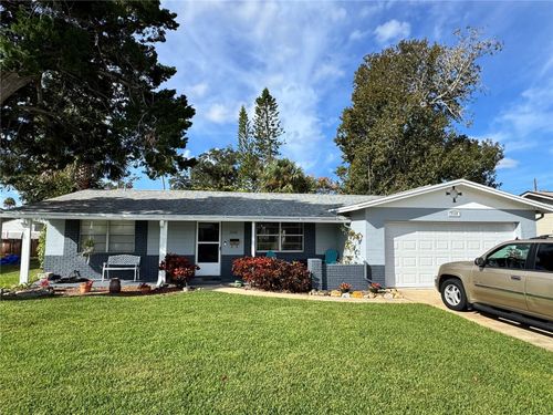 2330 Green St, SOUTH DAYTONA, FL, 32119-2732 | Card Image