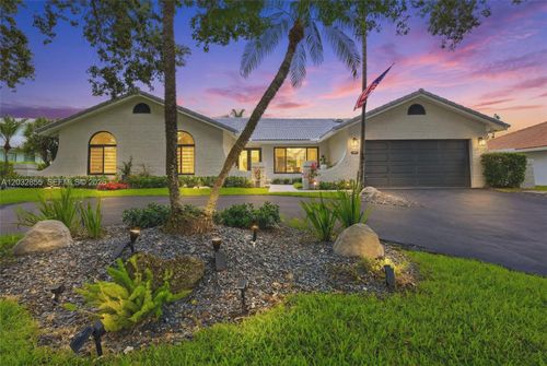 10945 Sw 1st Ct, Coral Springs, FL, 33071-8136 | Card Image