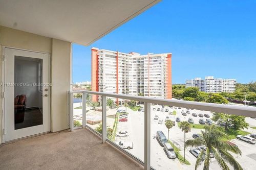 apt-713w-1301 Ne Miami Gardens Dr, Miami, FL, 33179-4978 | Card Image
