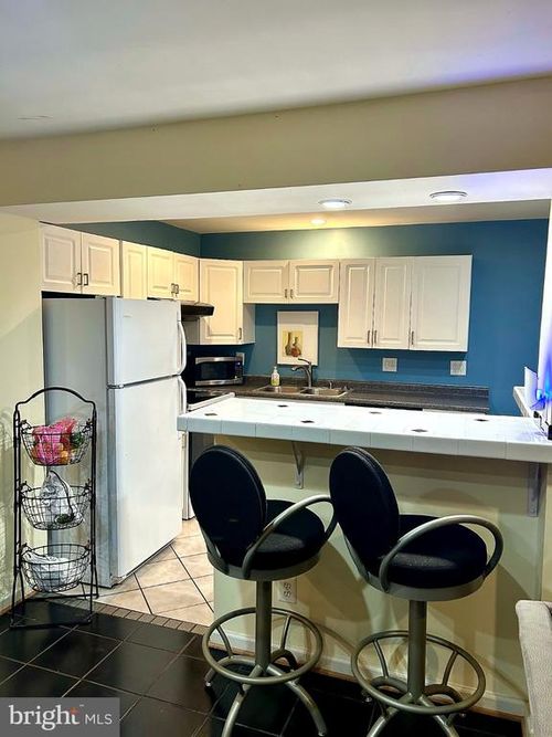 7413 Clifton Quarry Dr, Clifton, VA, 20124-2810 | Card Image