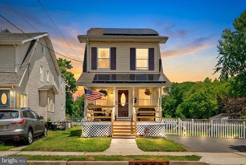 28 Bentley Ave, Hamilton, NJ, 08619-3720 | Card Image