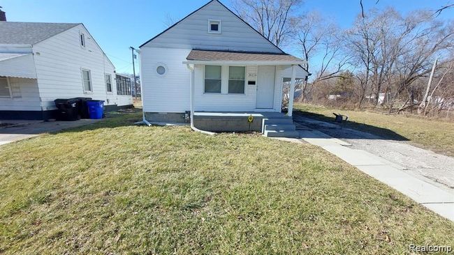 20119 Carrie St, House other with 2 bedrooms, 1 bathrooms and null parking in Detroit MI | Image 15
