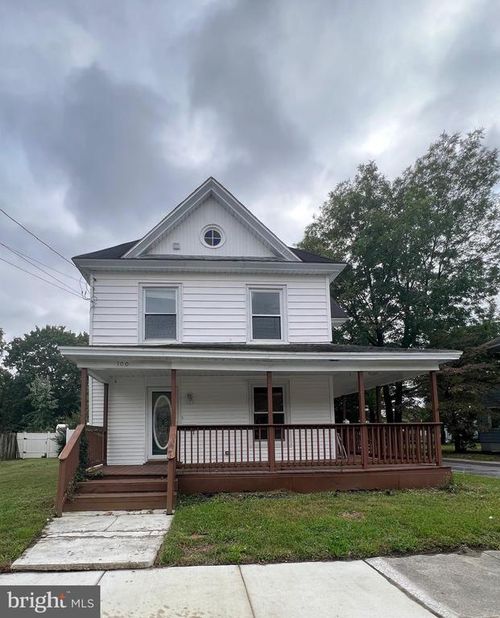 100 E Pine St, DELMAR, MD, 21875-1643 | Card Image