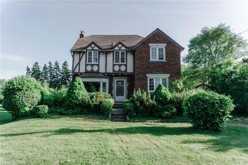 356 King St E, Stoney Creek, ON, L8G1M4 | Card Image