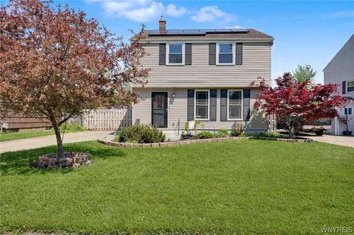 210 Woodcrest Dr, Buffalo, NY, 14220-2862 | Card Image