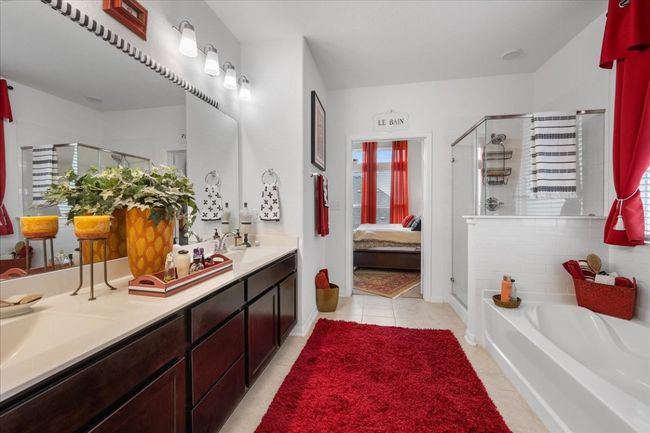 181 Durian Loop, House other with 3 bedrooms, 2 bathrooms and null parking in Buda TX | Image 13