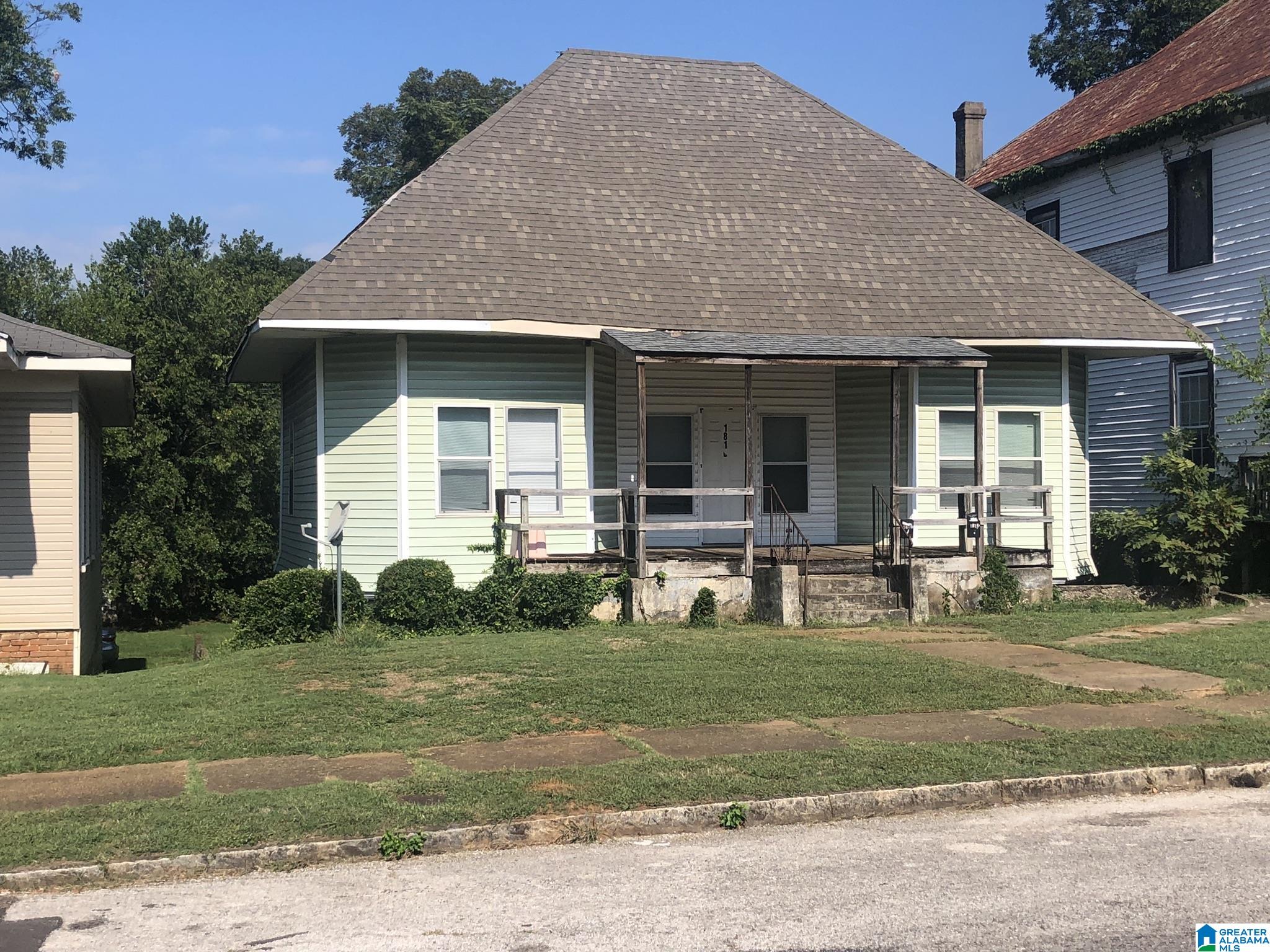 Clarendon Ave, Bessemer, AL 35020