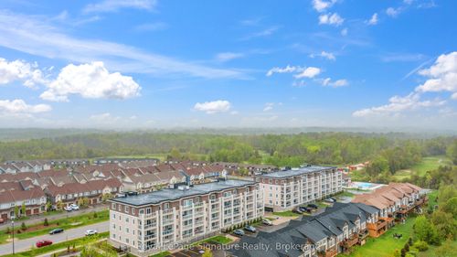 102-17 Spooner Cres, Collingwood, ON, L9Y1T3 | Card Image