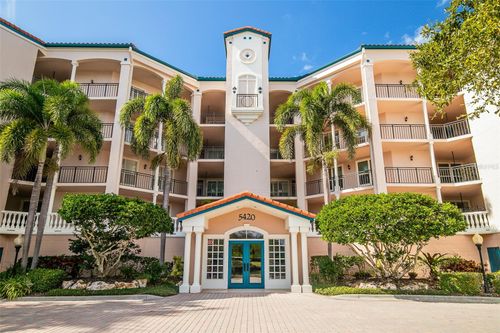 apt-304-5420 Eagles Point Cir, SARASOTA, FL, 34231-9126 | Card Image