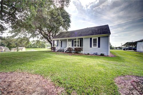 516 5th St, Natchitoches, LA, 71457-4428 | Card Image