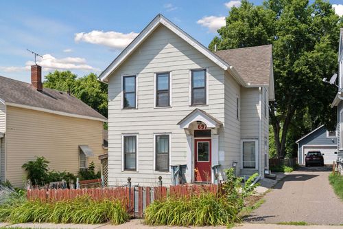 697 5th St E, Saint Paul, MN, 55106-5474 | Card Image