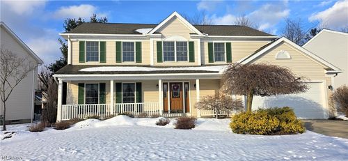 19496 Echo Dr, Strongsville, OH, 44149-6004 | Card Image