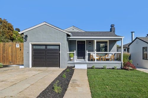134 Claremont Ave, South San Francisco, CA, 94080-1618 | Card Image