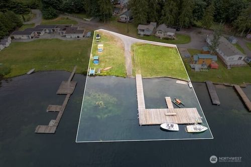 17 Thompson Point Rd, Port Angeles, WA, 98363-7124 | Card Image