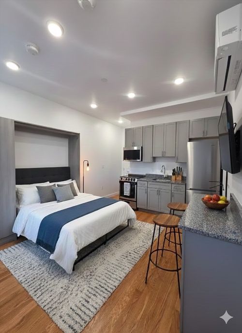 304-165 Hawthorne St, Chelsea, MA, 02150-3242 | Card Image