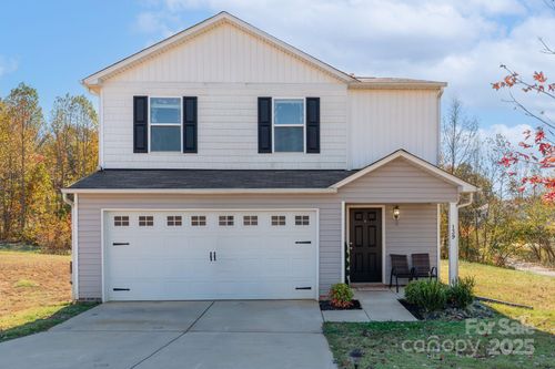 139 Jo Creek Ln, Harmony, NC, 28634-9139 | Card Image