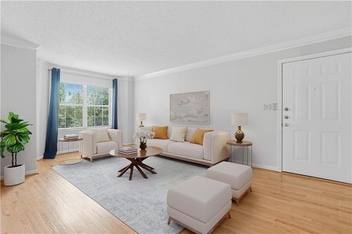 2031 Chastain Park Ct Ne, Atlanta, GA, 30342-3235 | Card Image