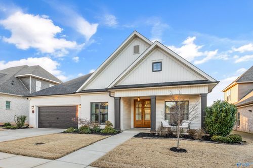 4 Farmhouse Way Sw, Huntsville, AL, 35803-1578 | Card Image