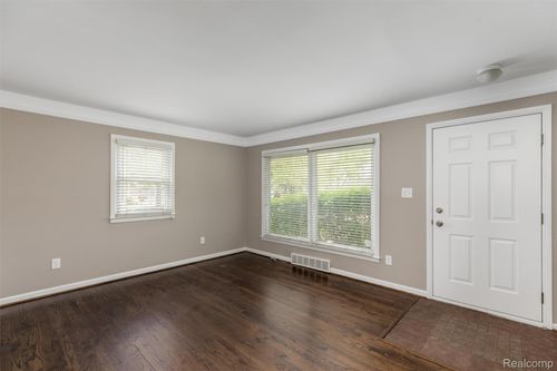 4410 Rosewold Ave, Royal Oak, MI, 48073-1743 | Card Image