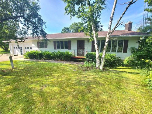 W5327 State Road 33, PARDEEVILLE, WI, 53954-9738 | Card Image