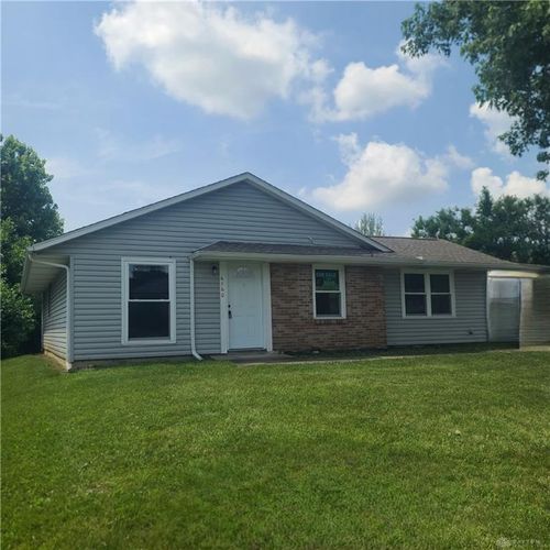6760 Sandy Dr, Trotwood, OH, 45426-3141 | Card Image