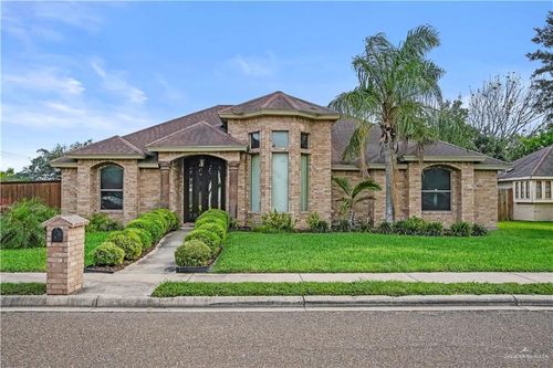 1805 21st St, Mission, TX, 78572 | Card Image