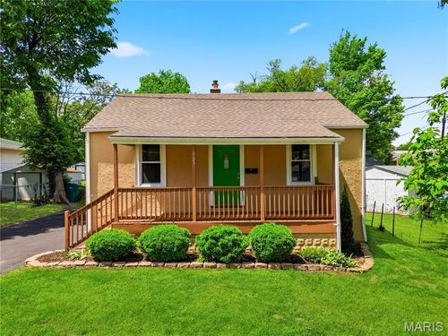 927 N Elm Ave, Saint Louis, MO, 63119-1722 | Card Image