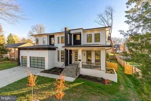 6935 Southridge Dr, MCLEAN, VA, 22101-5468 | Card Image