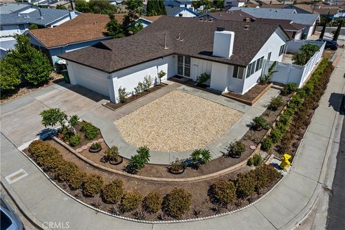 8141 Calle Nueva, San Diego, CA, 92126-1217 | Card Image